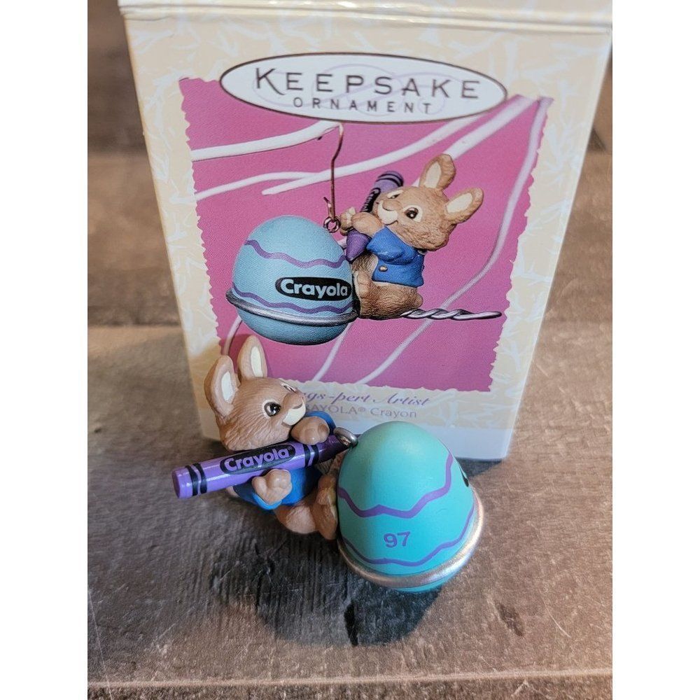 Hallmark eggspert artist Easter 1997 ornament Xmas Decor Crayola bunny rabbit